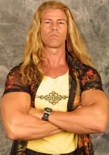 德隆·麦比 Deron McBee