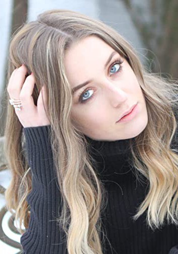 乔尔·韦斯特伍德 Joelle Westwood