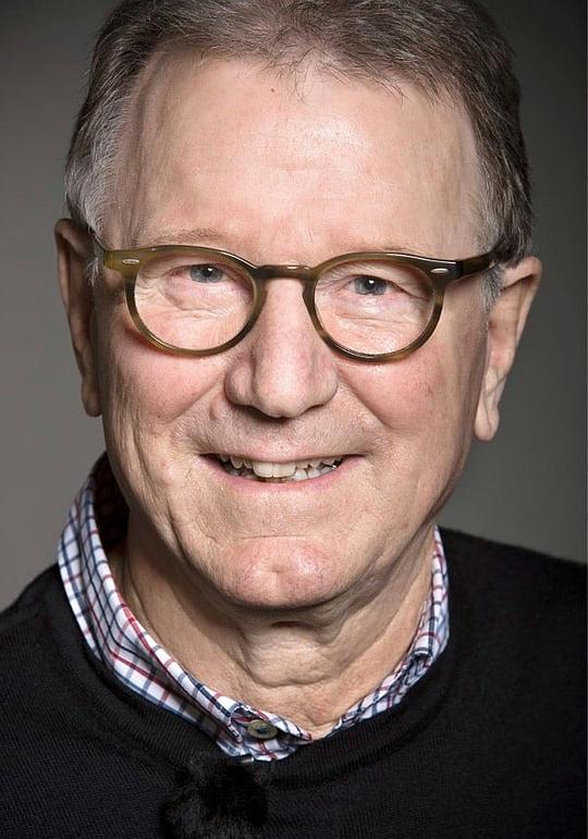 芬恩·尼尔森 Finn Nielsen