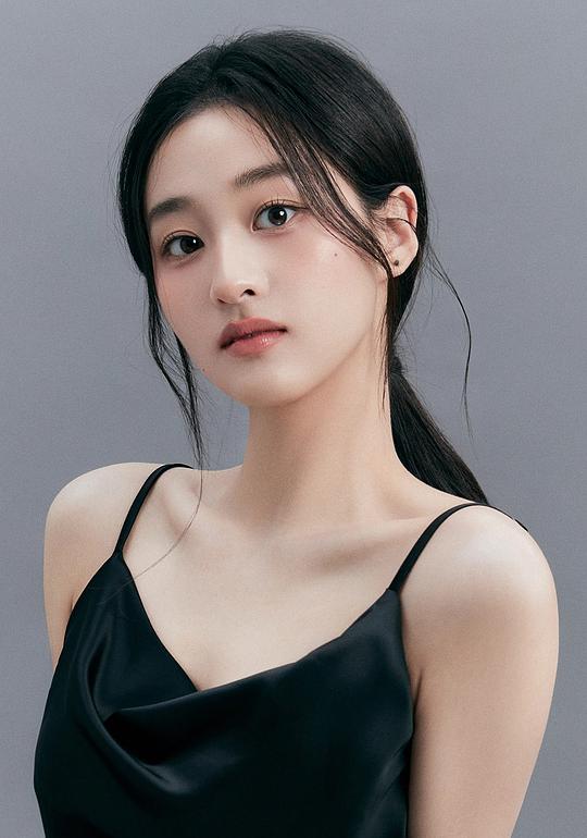 谢甜甜 Tiantian Xie