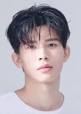 唐查尼·里行乐唐 Tanchanit Limsilatham