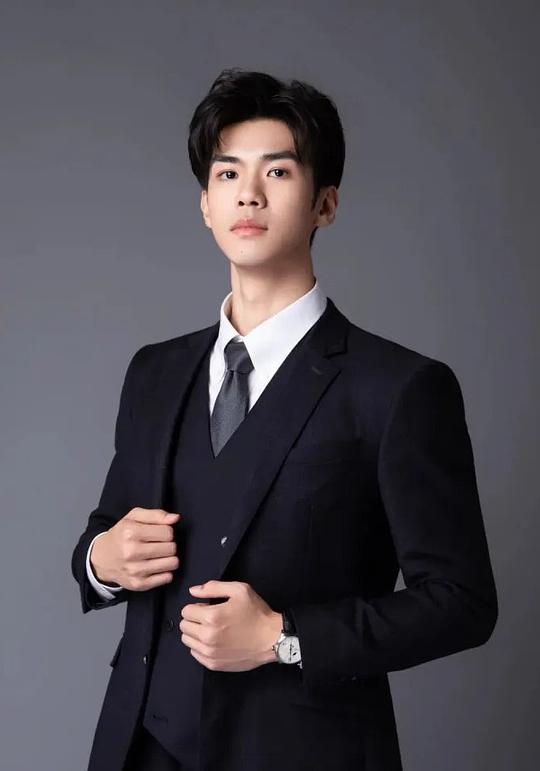 李晋晔 Jinye Li