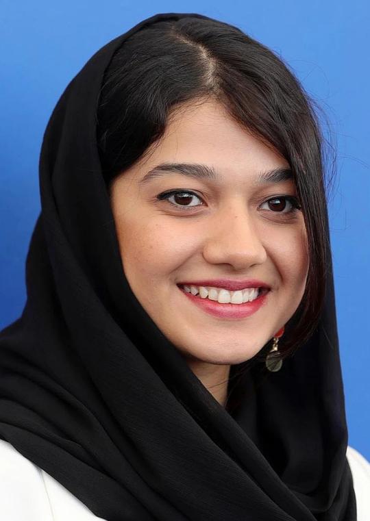 萨达芙·阿斯佳丽 Sadaf Asgari