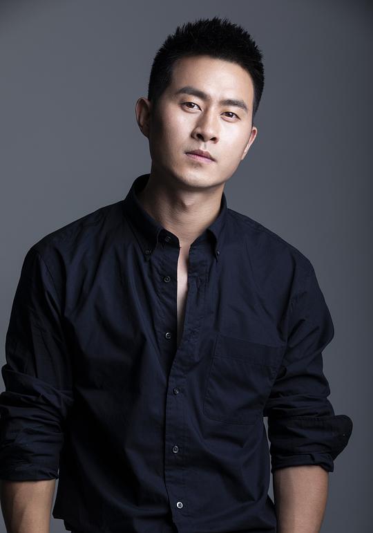 李林翰 Linhan Li