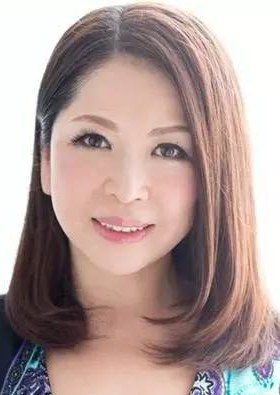 加山夏子 Natsuko Kayama