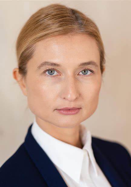 埃尔维拉·辛内尔尼克 Elvira Sinelnik