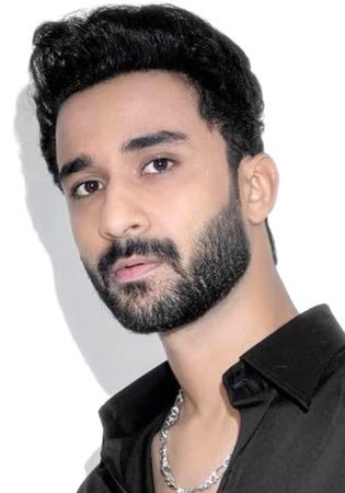 拉加夫·朱亚尔 Raghav Juyal