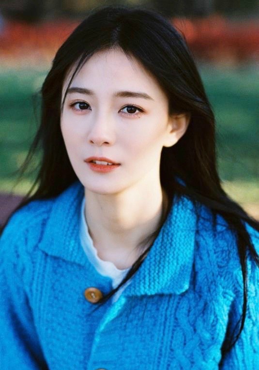 姚筱筱 Xiaoxiao Yao