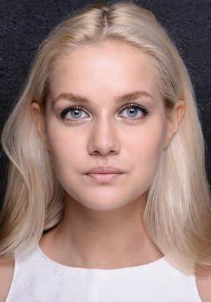阿丽娜·伏斯克斯卡娅卡 Alina Voskresenskaya