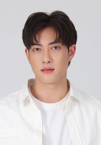 提纳潘·挡堆 Thinnaphan Tantui