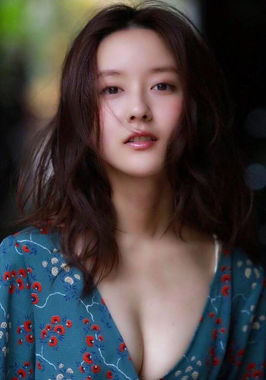 生田佳那 Takana Iku