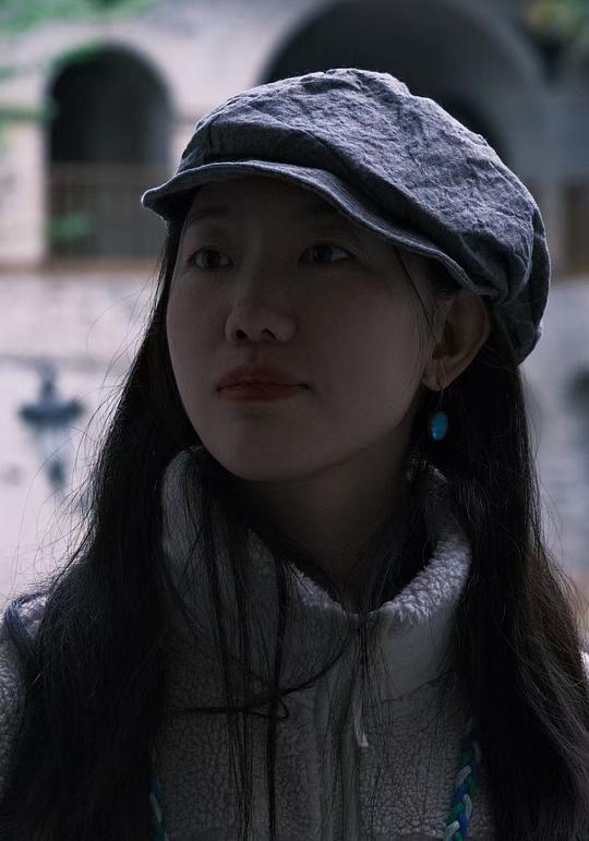邓阳 Yang Deng