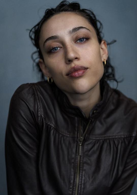 伊莎贝拉·布切里 Isabella Bucceri