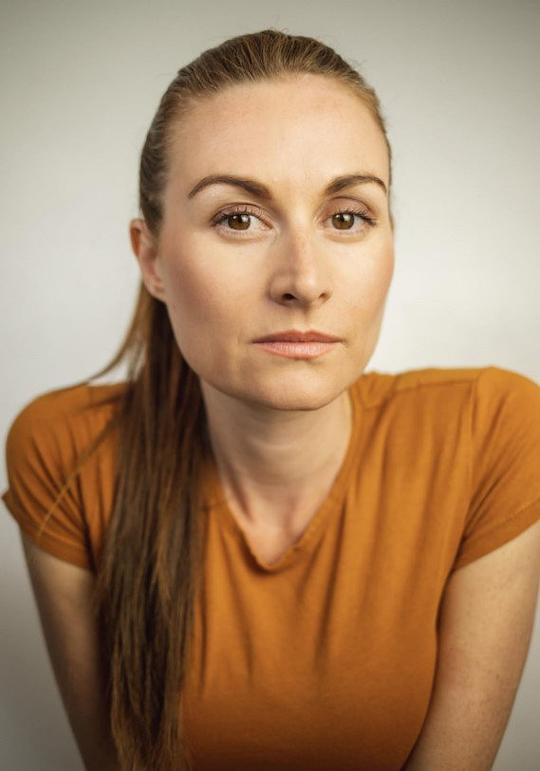 伯纳黛特·卡蒂 Bernadette Carty