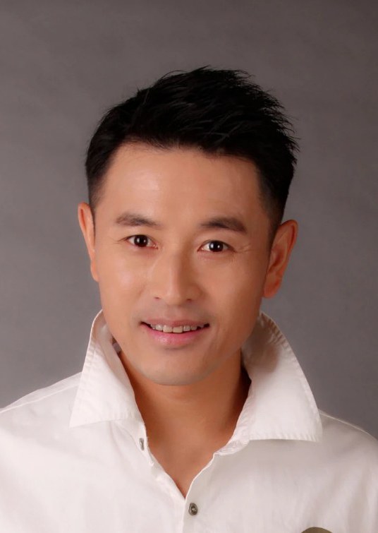 李欣阳 Xinyang Li