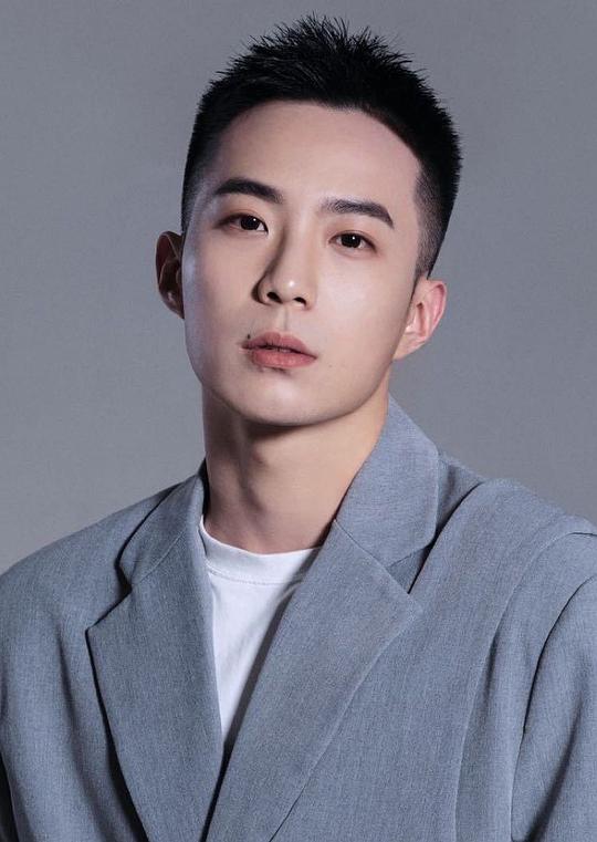 章博予 Boyu Zhang