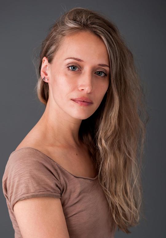 凯尔西·伊根 Kelsey Egan