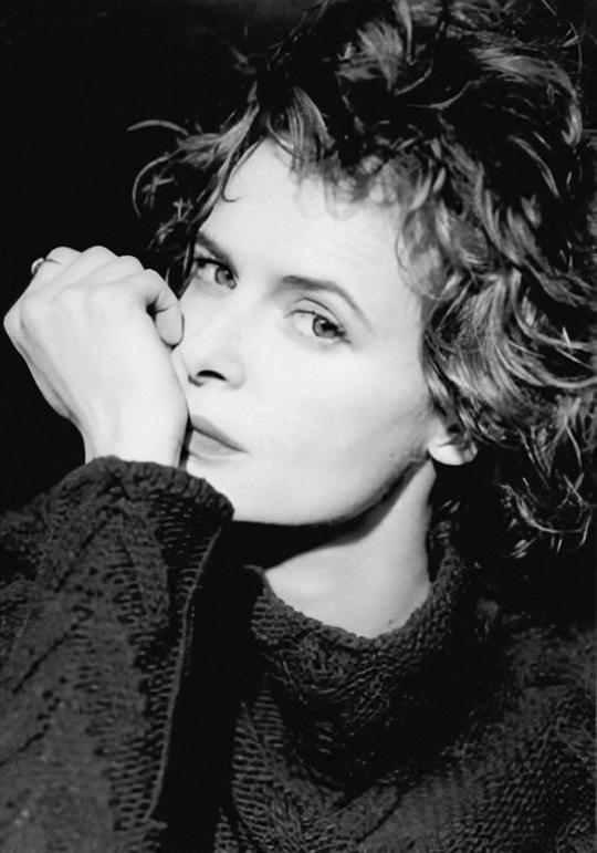 阿格妮丝·那诺 Agnese Nano