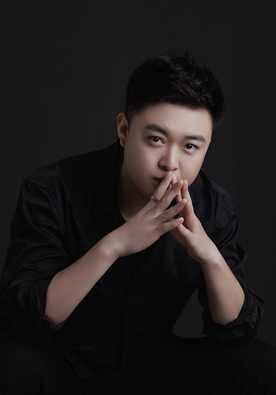 颜浩 Hao Yan