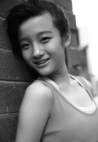 吕嘉仪 Jiayi Lü