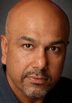 克里斯·杜萨尼 Kriss Dosanjh