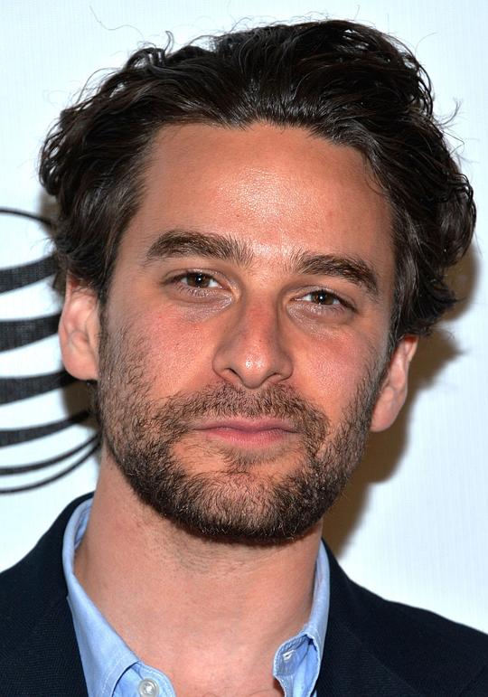 丹尼·德费拉里 Danny Deferrari