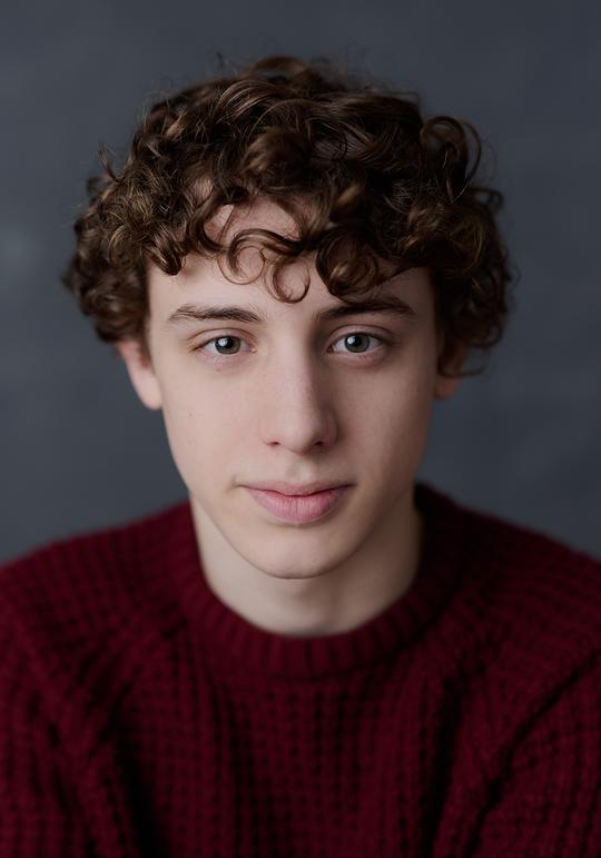 伊桑·劳斯 Ethan Rouse