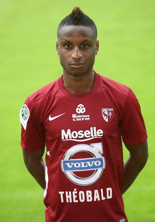 布纳·萨尔 Bouna Sarr