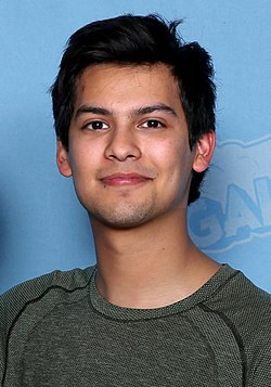 索洛·马里多纳 Xolo Maridueña