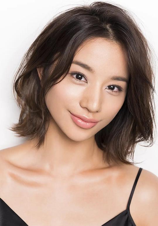 高桥玛莉润 Maryjun Takahashi