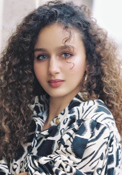 欧莱雅·阿玛拉 Oulaya Amamra