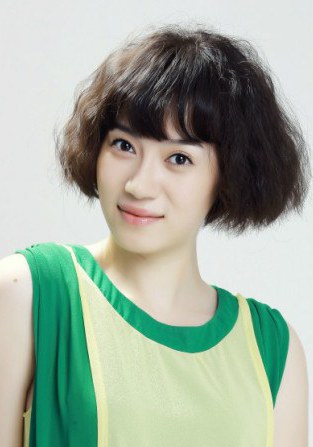 冯琬晴 Wanqing Feng