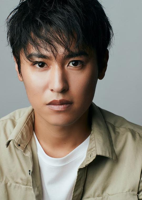 堀井新太 Arata Horii