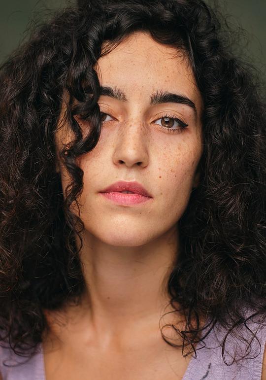 卡罗琳娜·阿马拉尔 Carolina Amaral