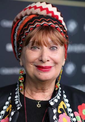 茵格·莫克斯 Inge Maux