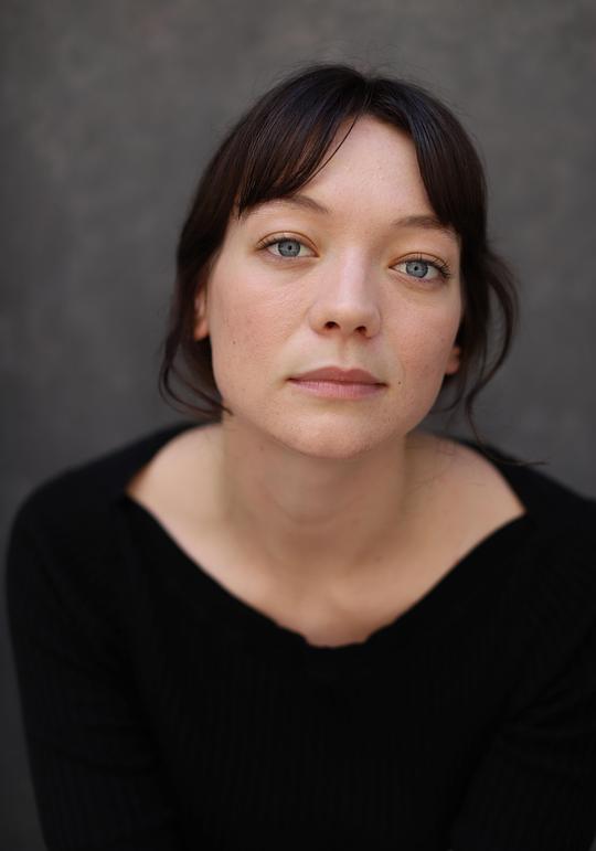 伊迪丝·普尔 Edith Poor