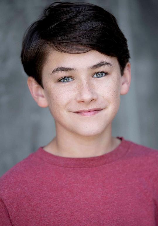 艾丹·华莱士 Aidan Wallace
