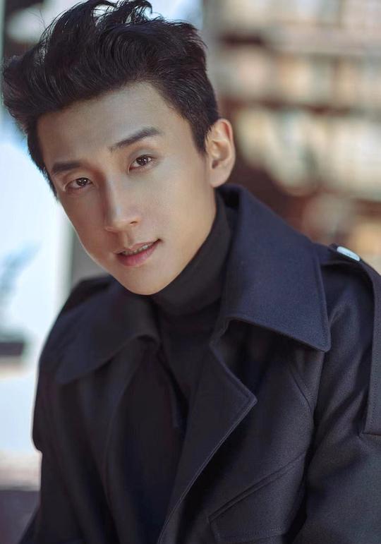 单思杰 Sijie Shan