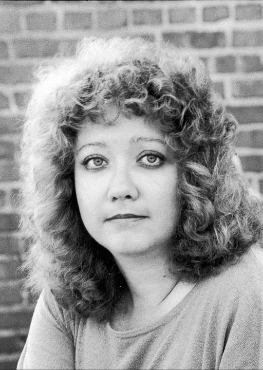 SE·欣顿 S.E. Hinton
