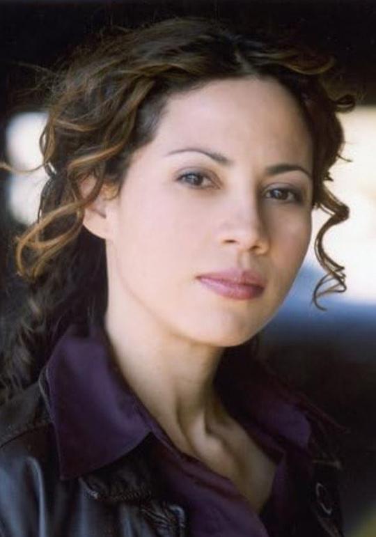 伊丽莎白·罗德里格斯 Elizabeth Rodriguez