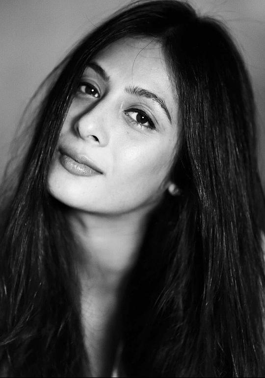 苏赫玛尼·萨达纳 Sukhmani Sadana