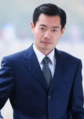 何强 Qiang He