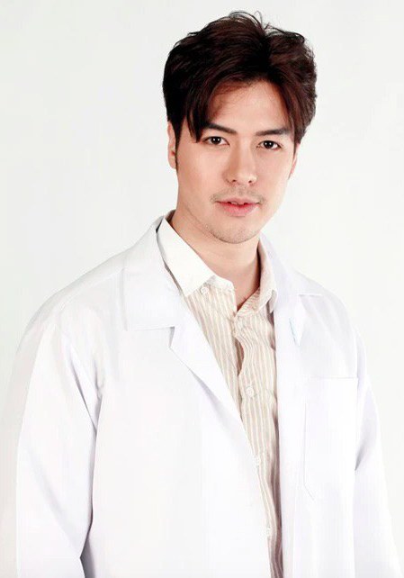 威拉卡尼·坎瓦塔纳固 Weerakaniz Kanwatthanakul