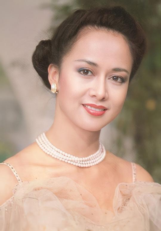 汤兰花 Lan-hua Tang