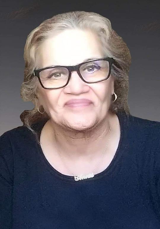 安妮·比萨比亚 Annie Pisapia