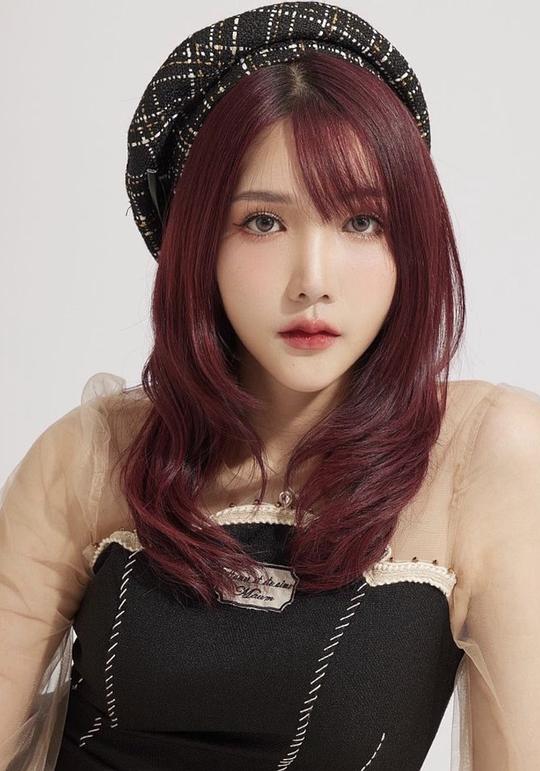 伊莎丽·扎如潘格莫 Itsaree Jarupungomon