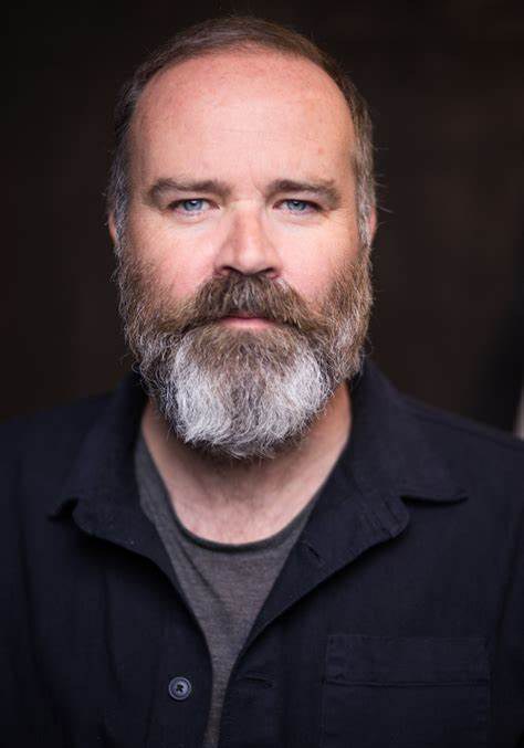 格雷格·亨普希尔 Greg Hemphill