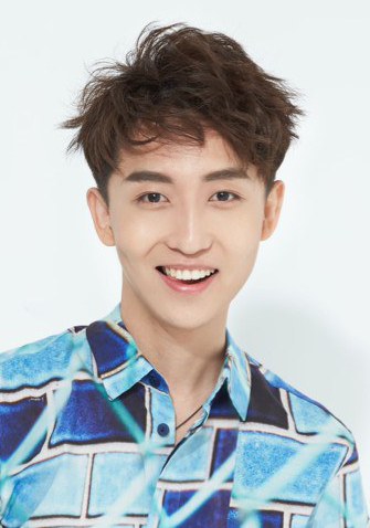 崔尔康 Erkang Cui