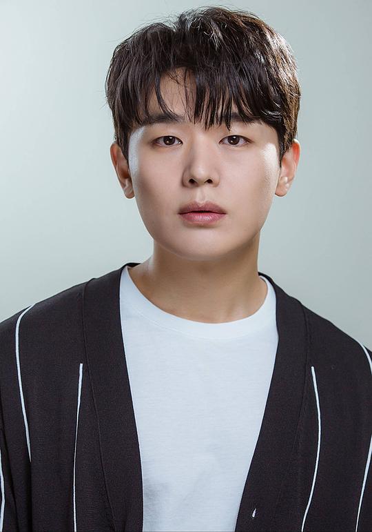 郑俊焕 Jun-hwan Jung