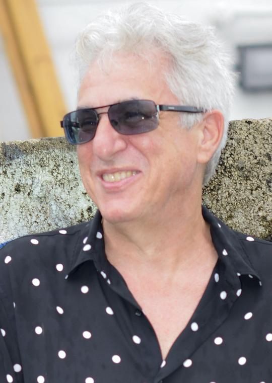 克莱夫·弗勒里 Clive Fleury